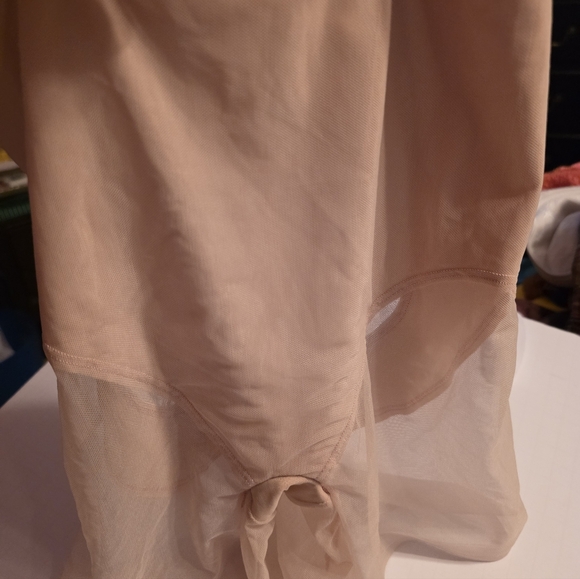 Cupid Sheer Nude Shapewear Shorts Size Small NWOT - Picture 10 of 10